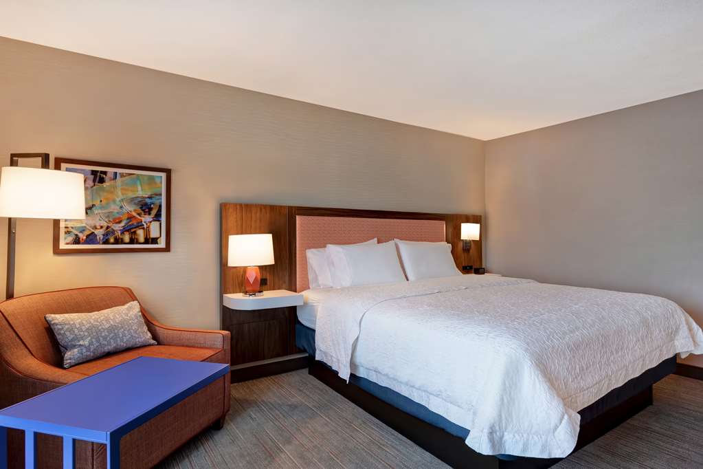 Фото Hampton Inn & Suites Rohnert Park Sonoma County