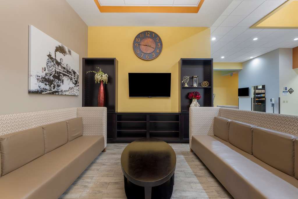 Фото Best Western Plus North Platte Inn & Suites
