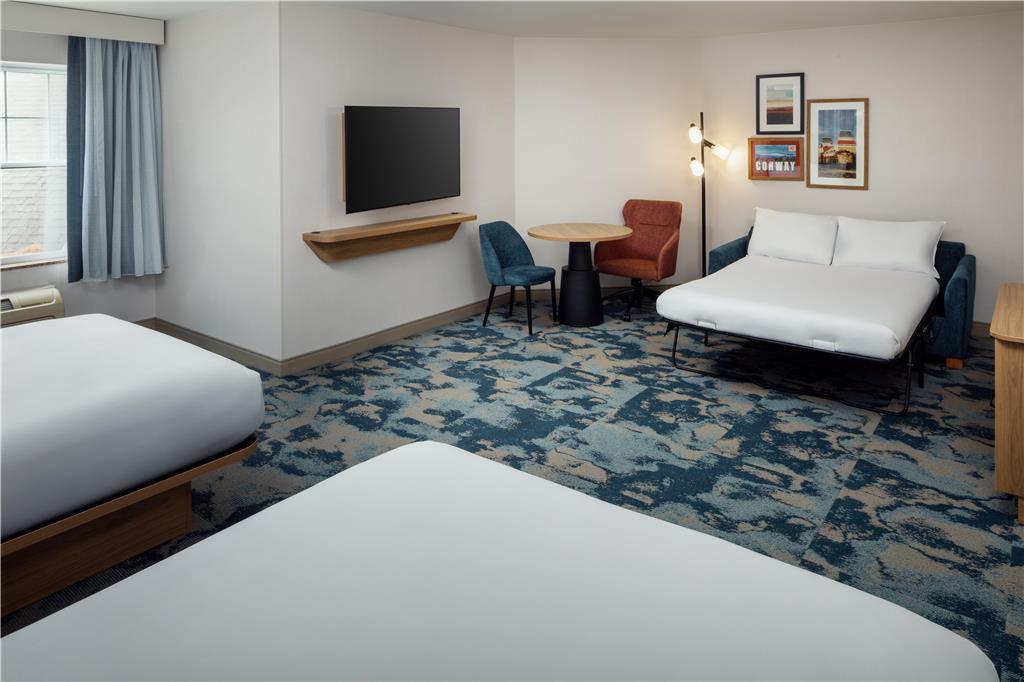 Фото Hampton Inn & Suites North Conway