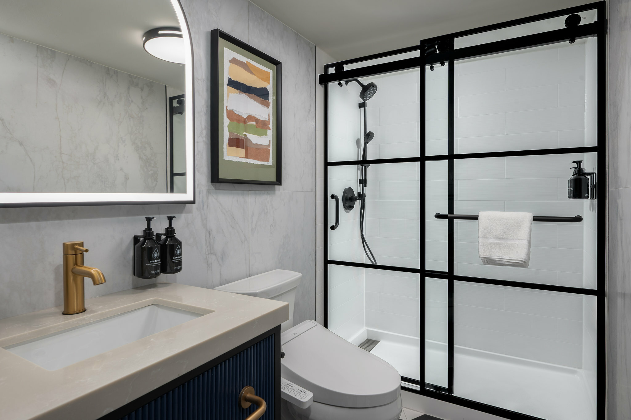 Фото Troy Inn & Suites