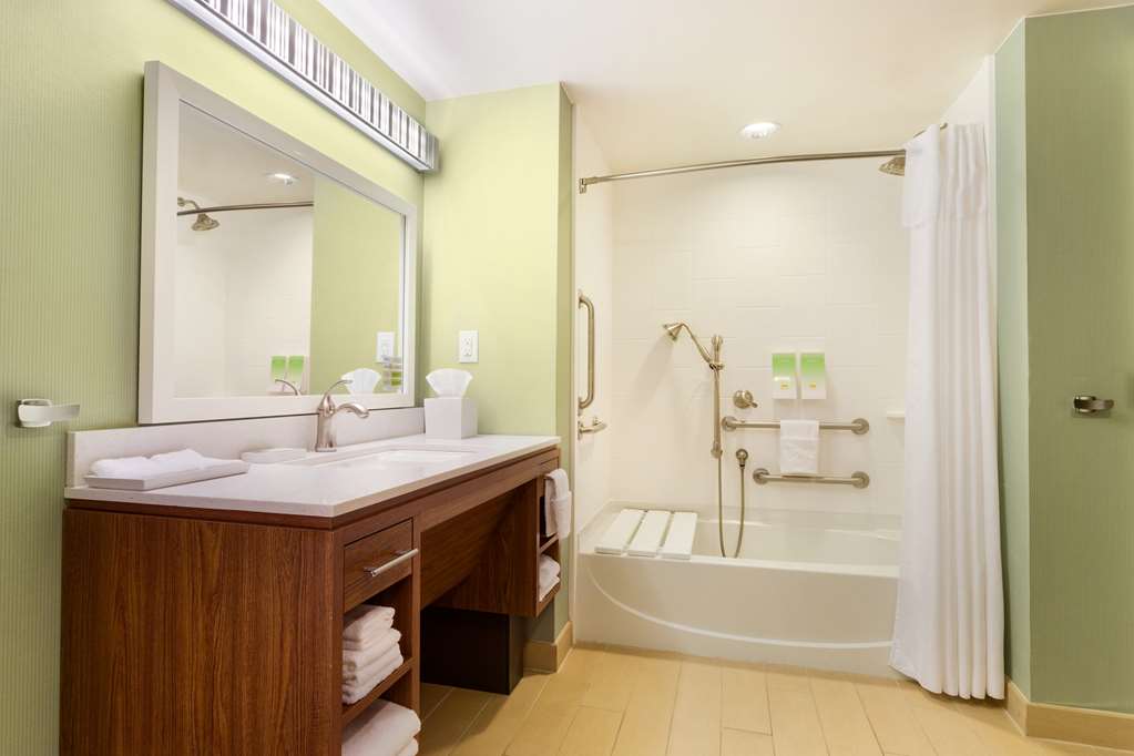 Фото Home2 Suites by Hilton Fargo, Nd