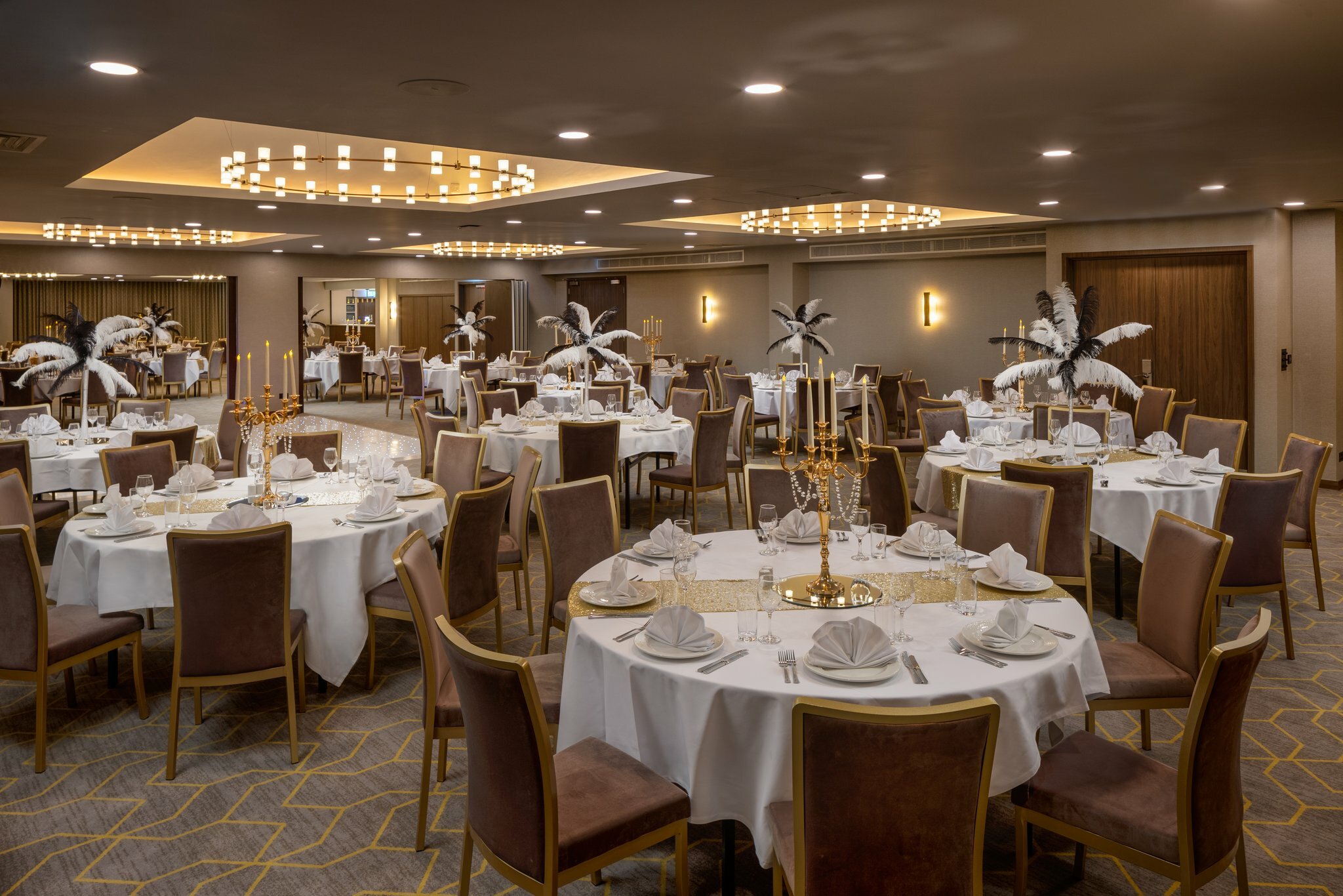 Фото Holiday Inn London Gatwick Worth