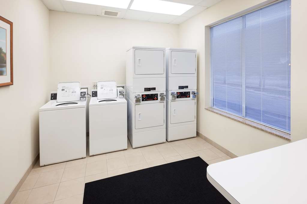 Фото Hilton Garden Inn Austin North
