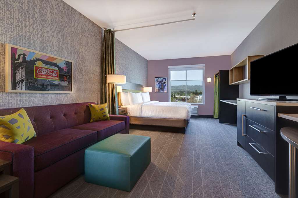 Фото Home2 Suites by Hilton Petaluma