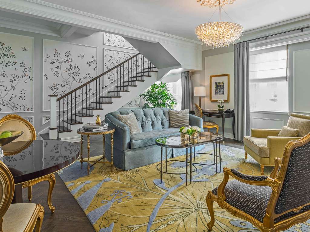 Фото The Plaza Hotel