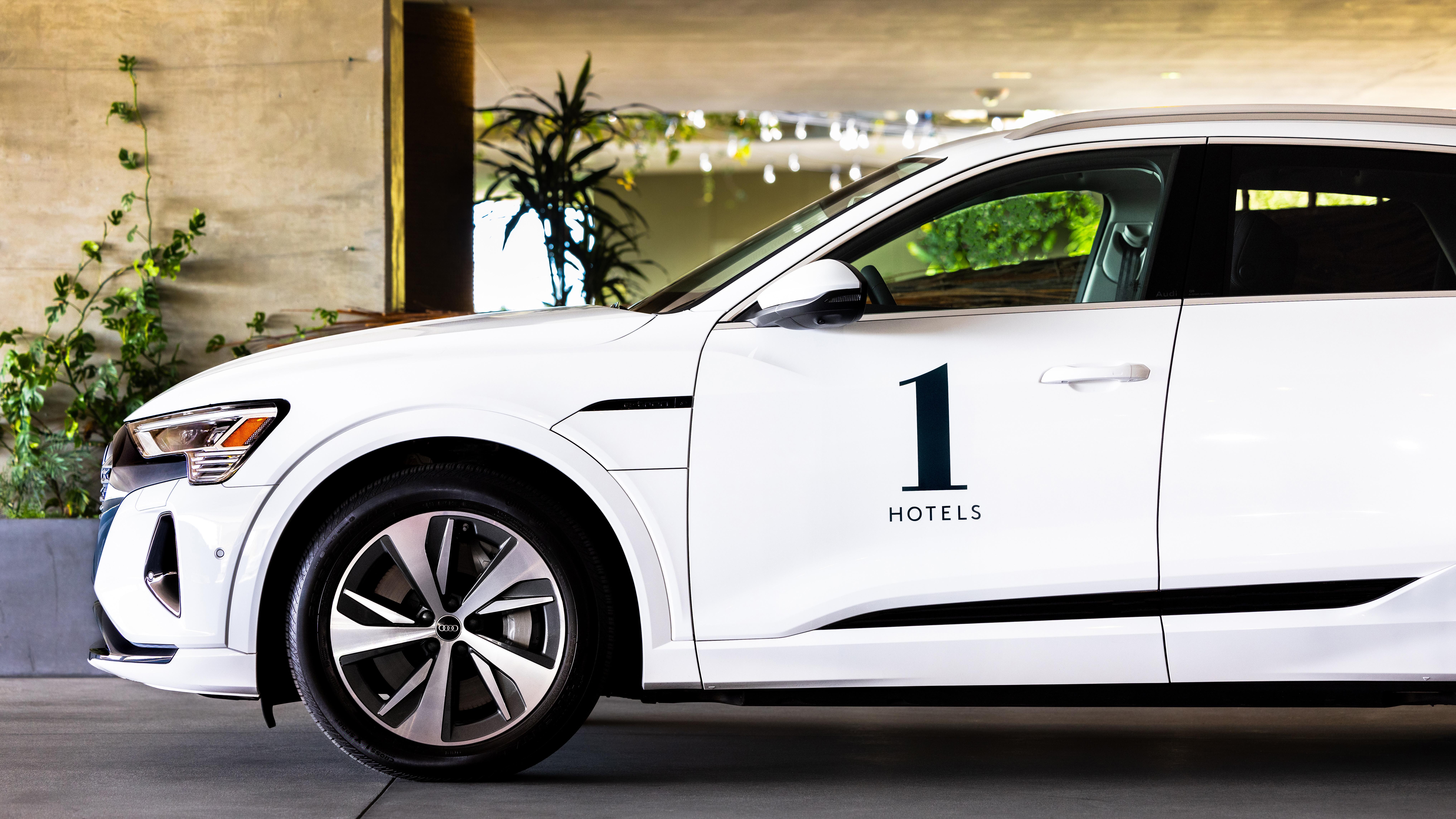 Фото 1 Hotel West Hollywood