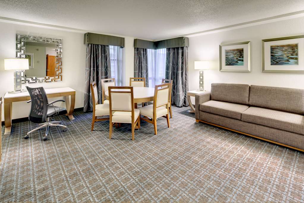 Фото DoubleTree by Hilton Milwaukee Downtown