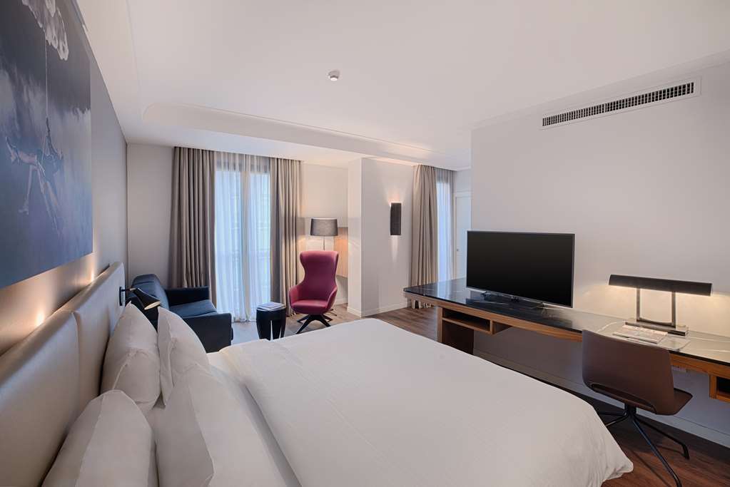 Фото Radisson Blu Hotel Milan