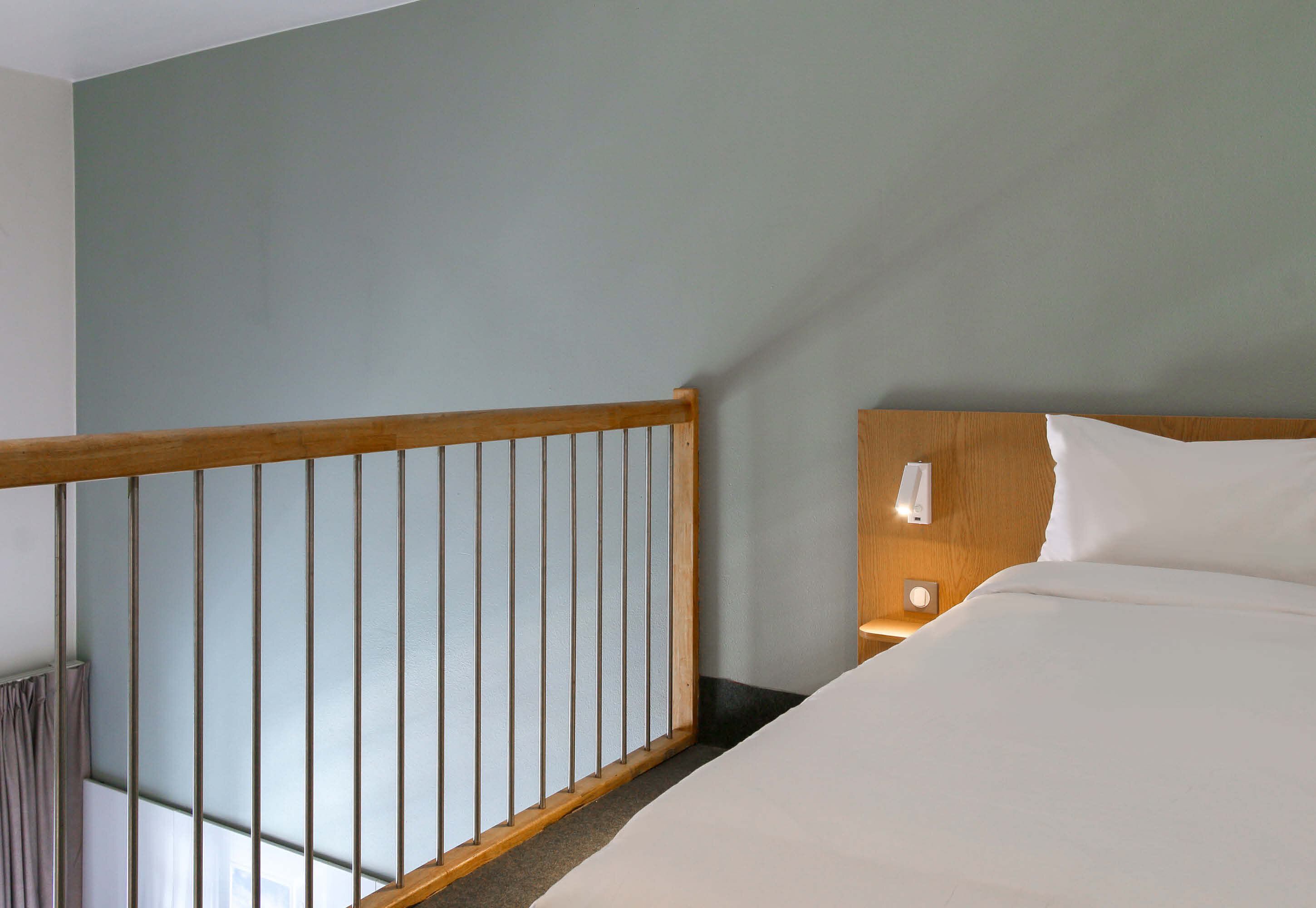 Фото B&B Hôtel Marseille Euromed