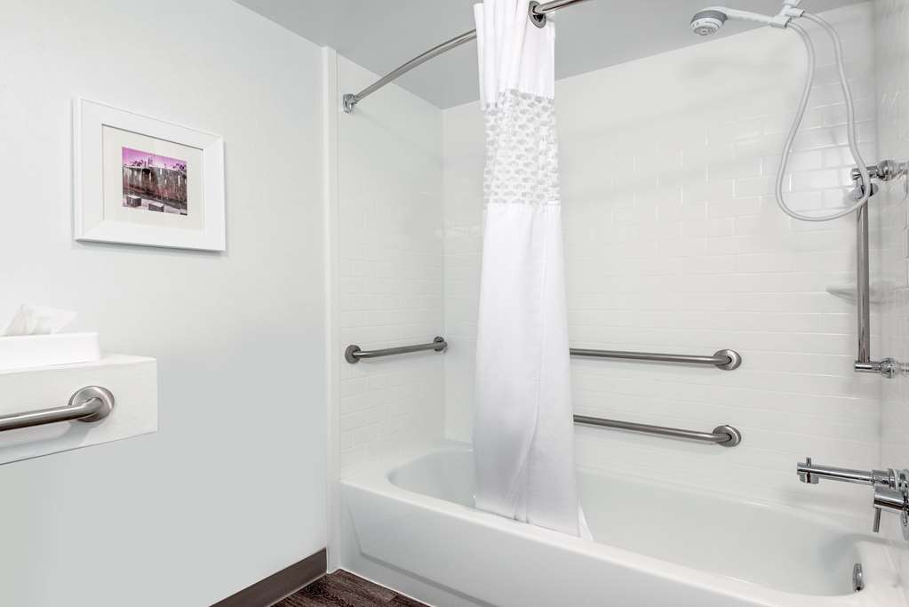 Фото Hampton Inn Charlotte-Uptown
