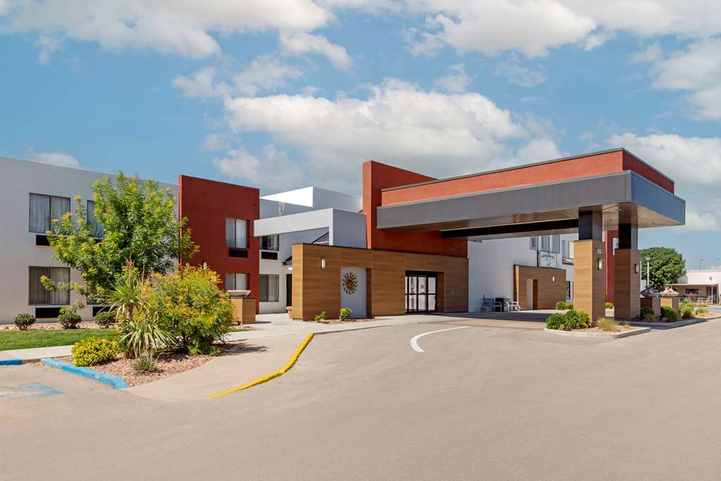 Фото Best Western Pecos Inn
