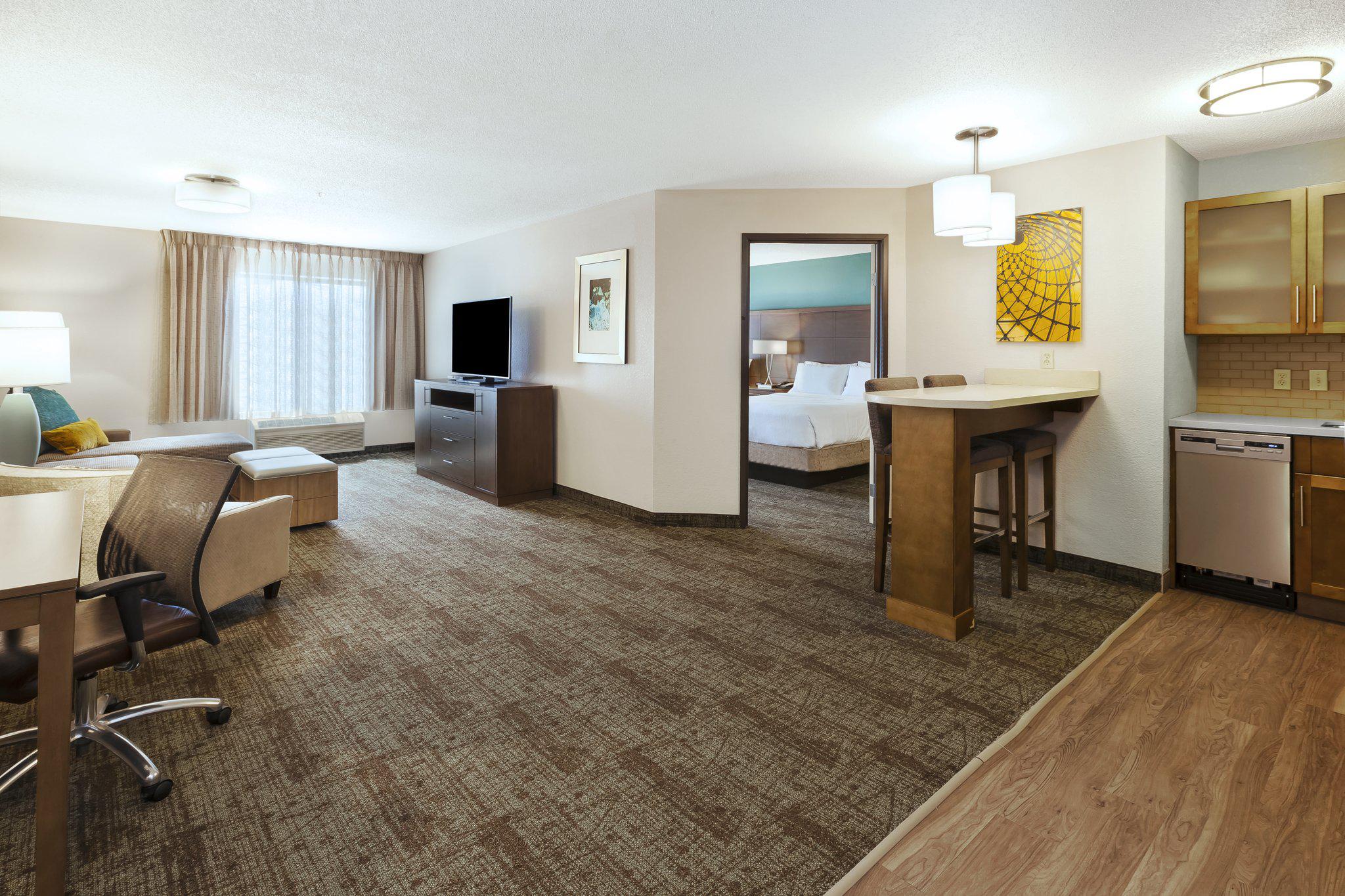 Фото Staybridge Suites Columbia, an Ihg Hotel