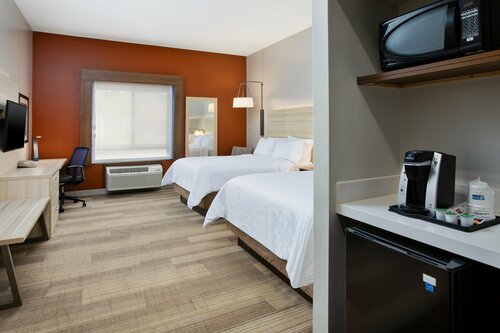 Гостиница Holiday Inn Express Hotel & Suites Athens, an Ihg Hotel в Афинах