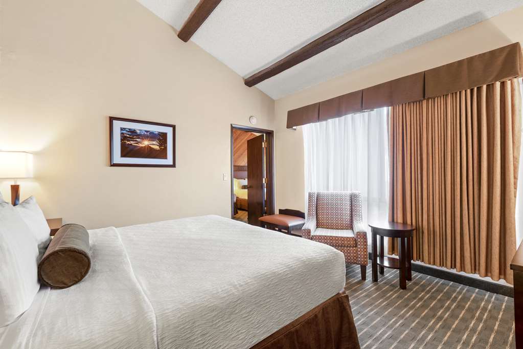 Фото Best Western Plus Tree House