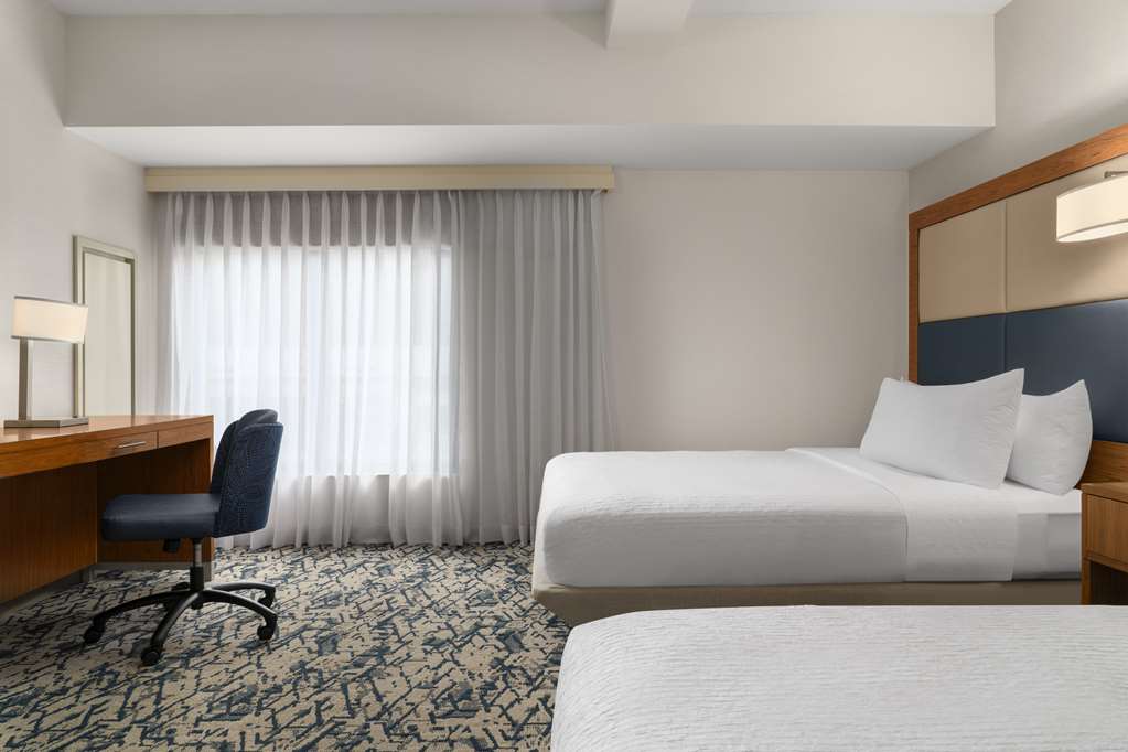 Фото Homewood Suites by Hilton Boston Brookline-Longwood Medical