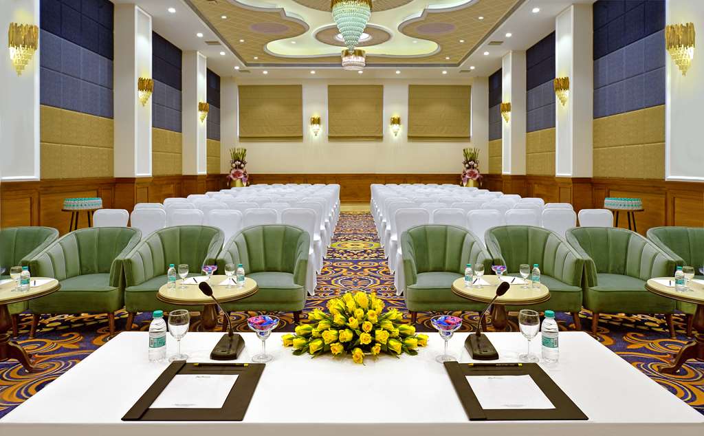 Фото Radisson Chandigarh Zirakpur