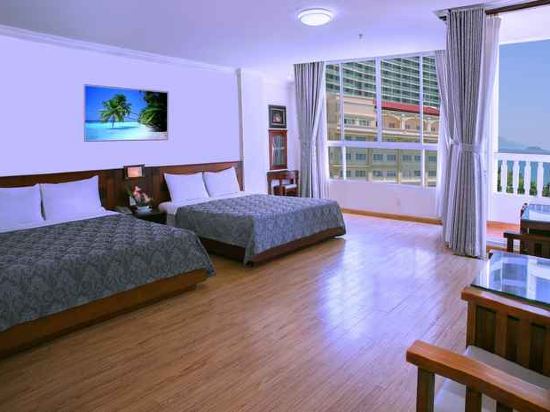Фото Nice Swan Hotel