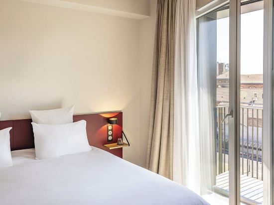 Фото Best Western 11Bauer Paris Saint-Ouen