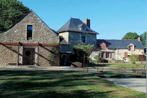 Гостиница Le Chêne Creux Chambres d'hôtes в Ансенях