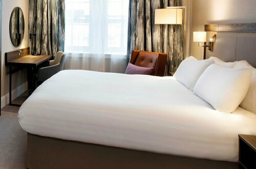 Гостиница Hilton Edinburgh Carlton в Эдинбурге
