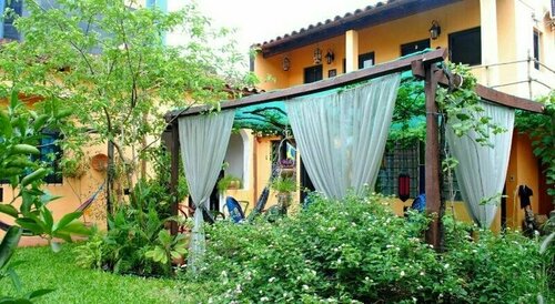 Гостиница El Jardin Hostal в Асунсьоне