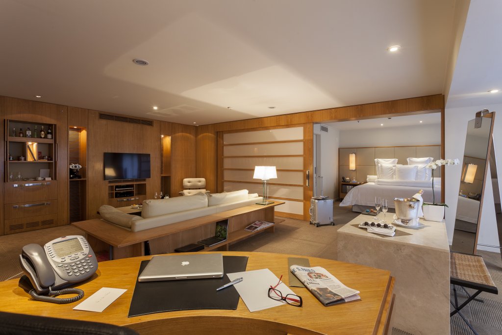 Фото Hotel Emiliano