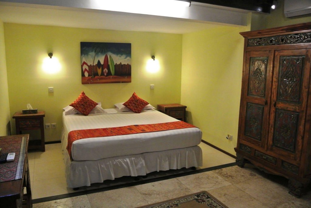 Фото Andy's Surf Villa & Bungalows