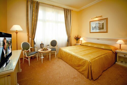 Гостиница Savoy Westend Hotel в Карловых Варах
