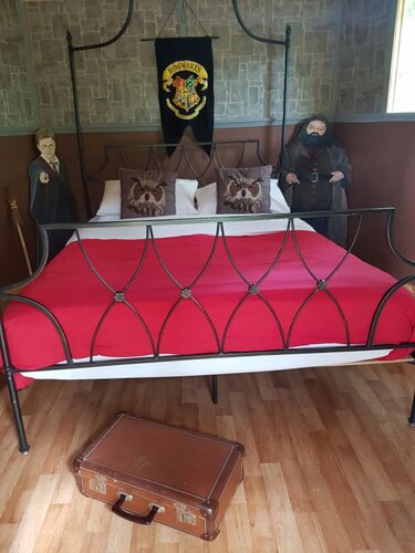 Гостиница BCC Lochness Cottages в Области Хайленд