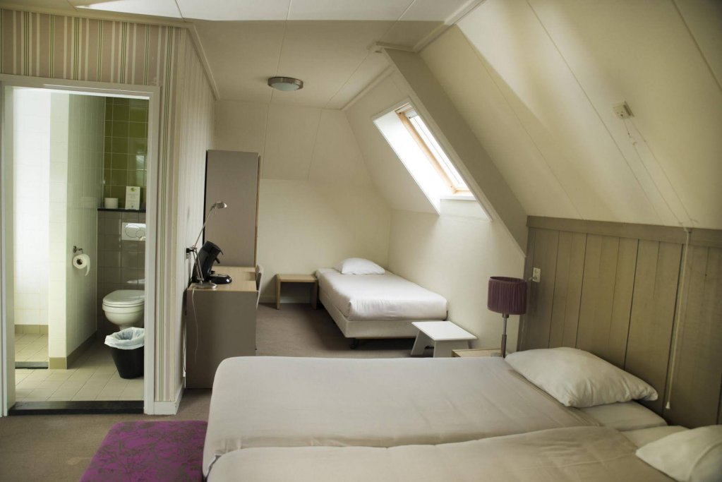 Фото Hotel Restaurant Oostergoo