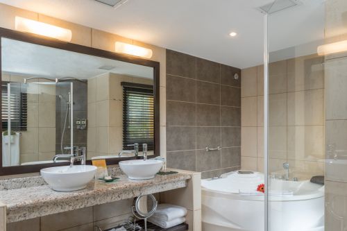 Фото Amsterdam Manor Beach Resort