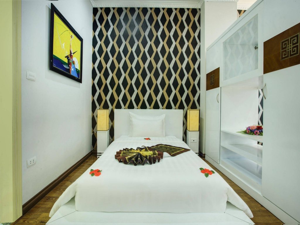 Фото Diamond Legend Hotel