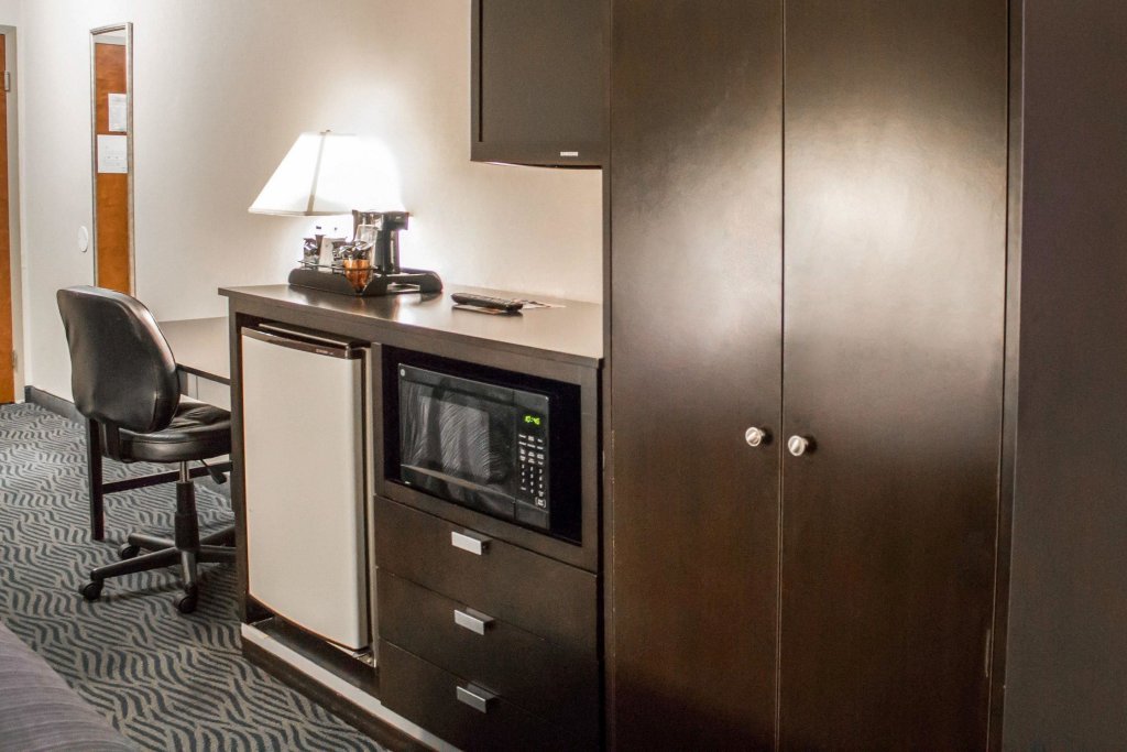 Фото Quality Inn Central