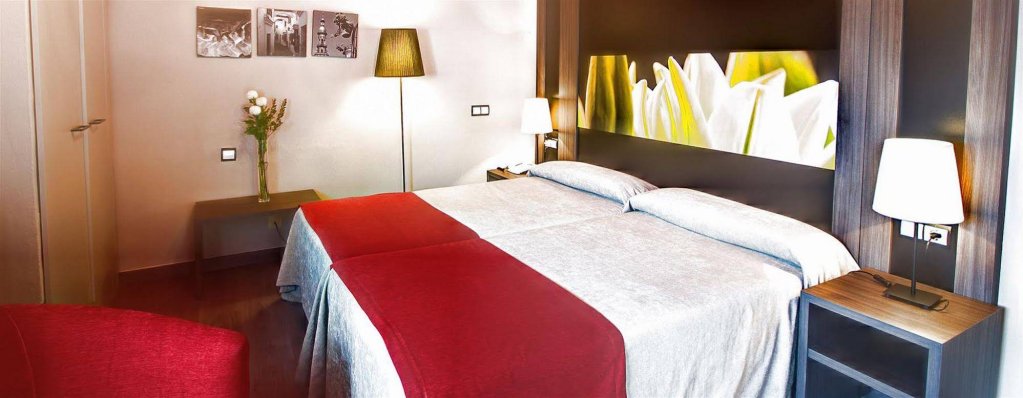 Фото Hotel Sevilla