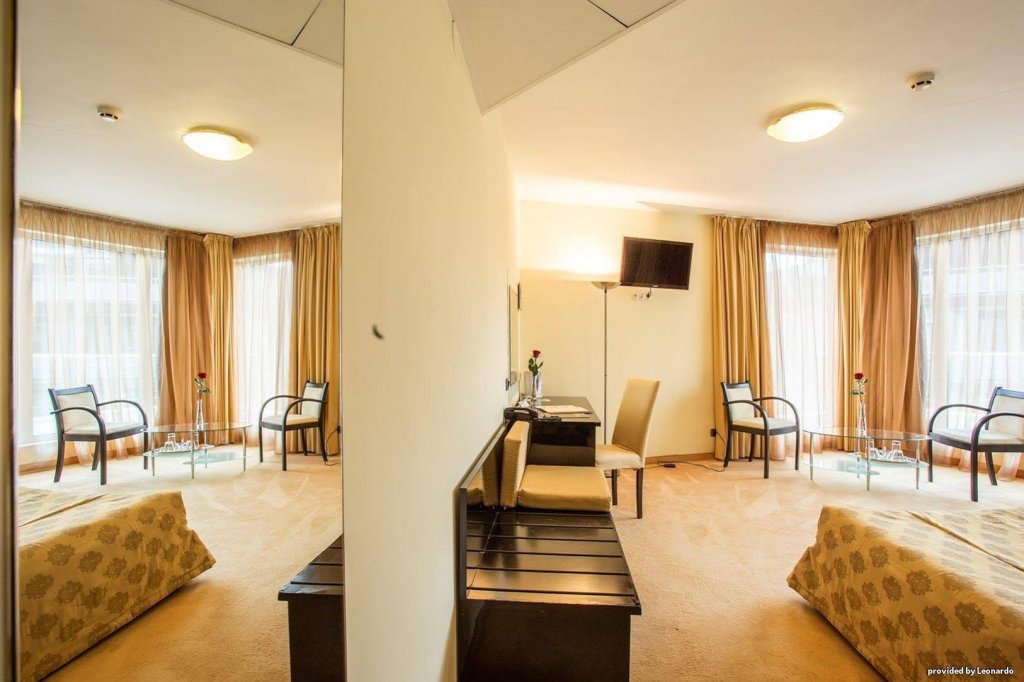 Фото Europe Hotel Sofia