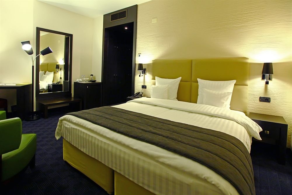 Фото North Avenue by Stellar Hotels