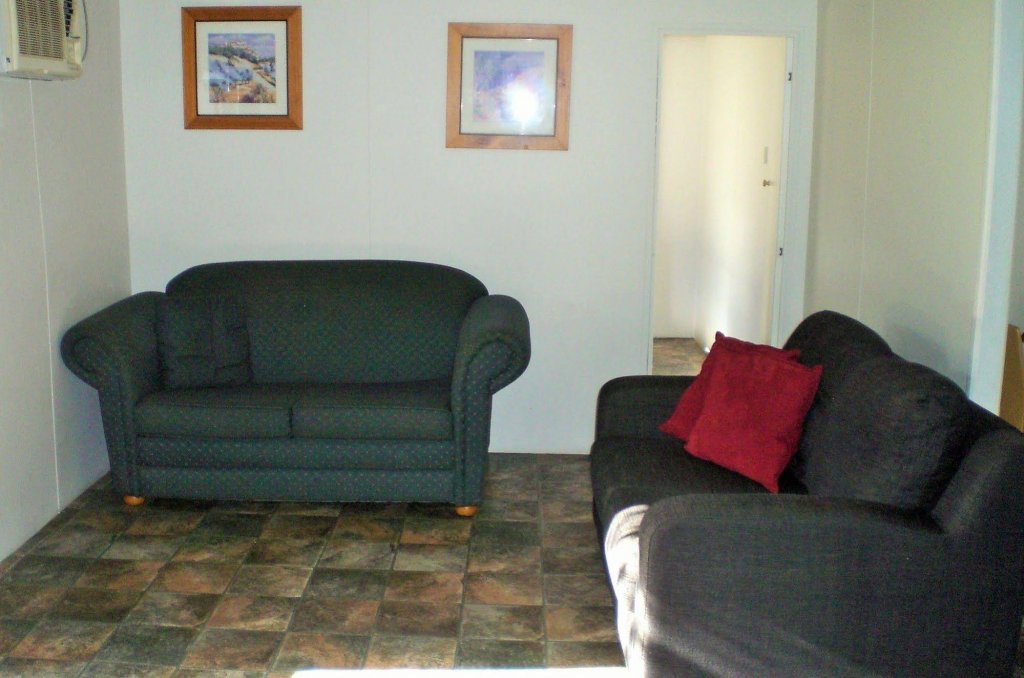 Фото Mallacoota's Shady Gully Caravan Park