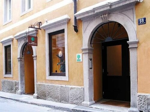 Гостиница Boutique Hotel Albero Nascosto в Триесте