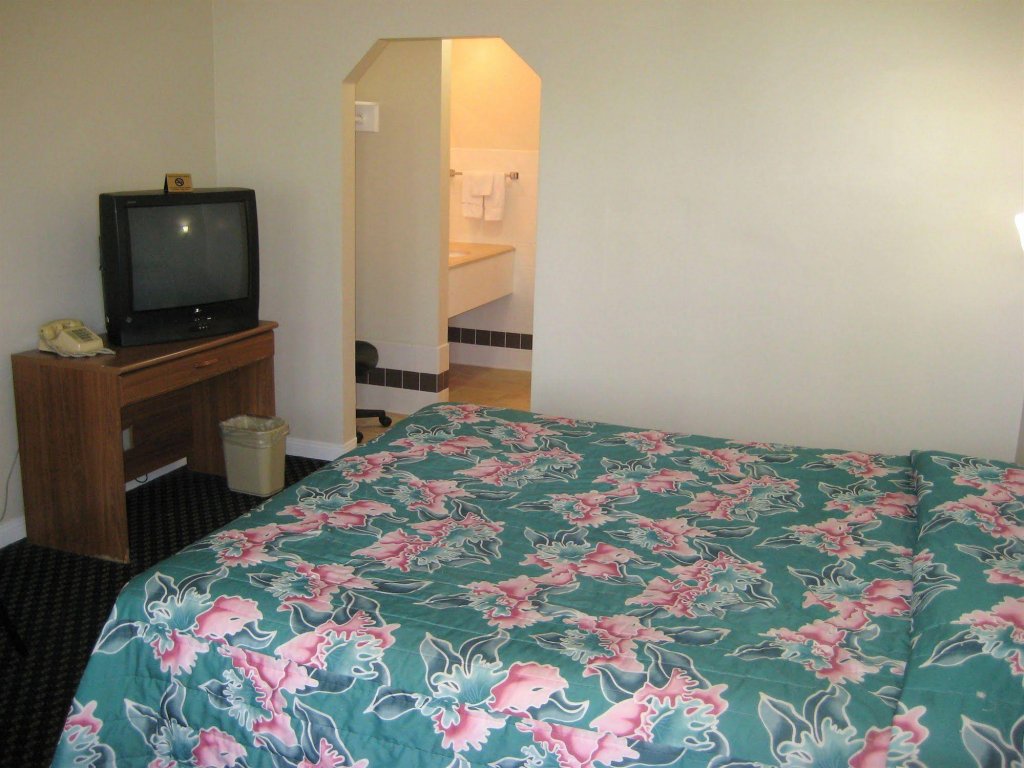 Фото Hollywood La Brea Inn