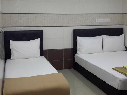 Гостиница Bukit Beruntung Business Hotel