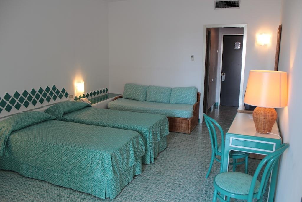 Фото Hotel Torre Oliva