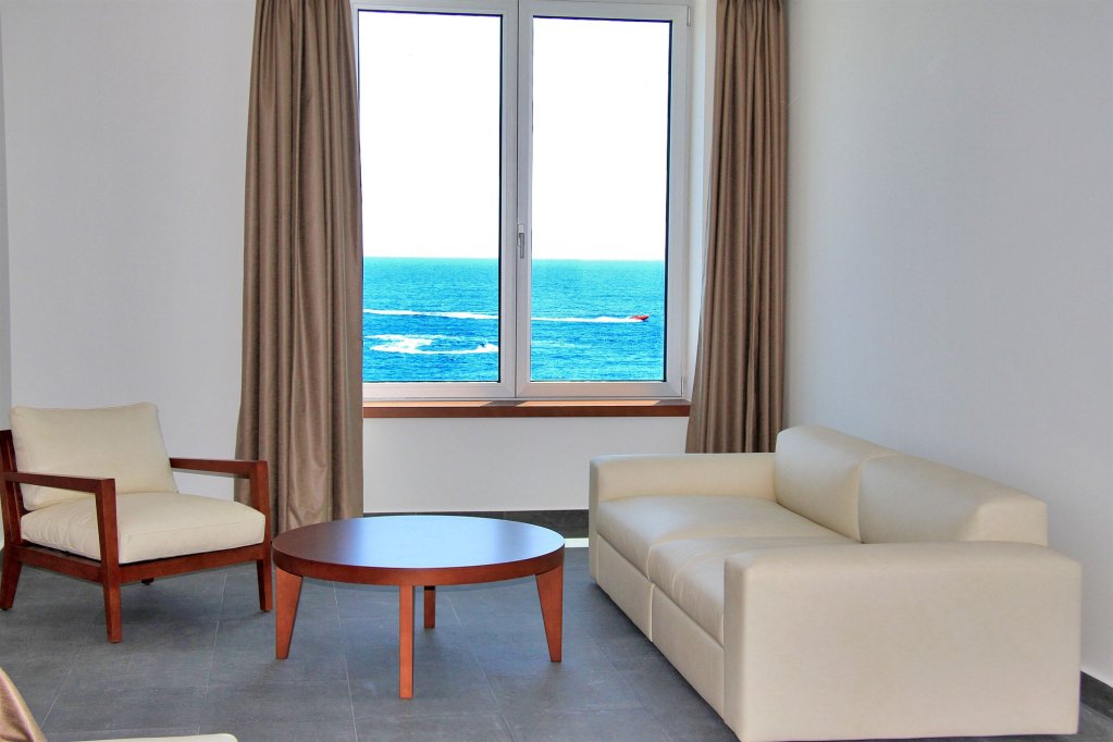 Фото Avala Resort & Villas