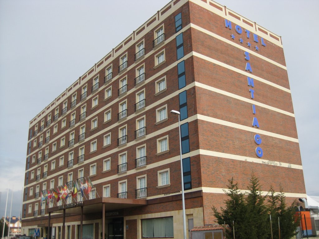 Фото Hotel Santiago de León