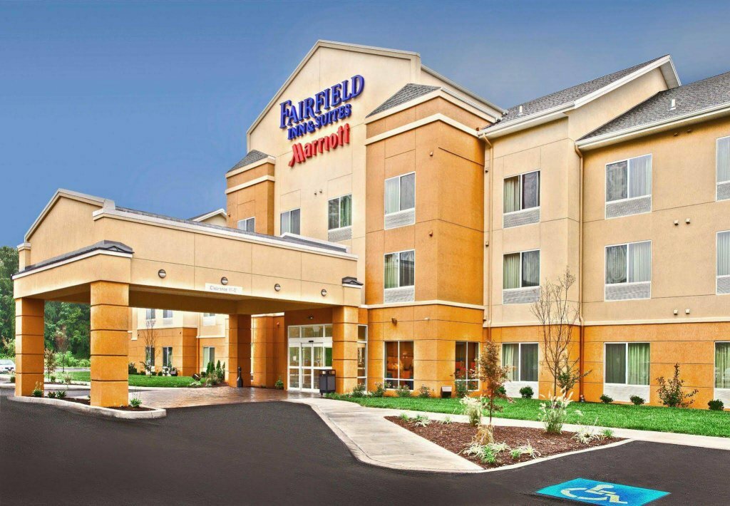 Hotel Fairfield Inn & Suites Harrisburg West, Commonwealth of Pennsylvania, photo