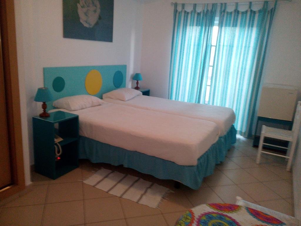 Фото Adelaide Hotel