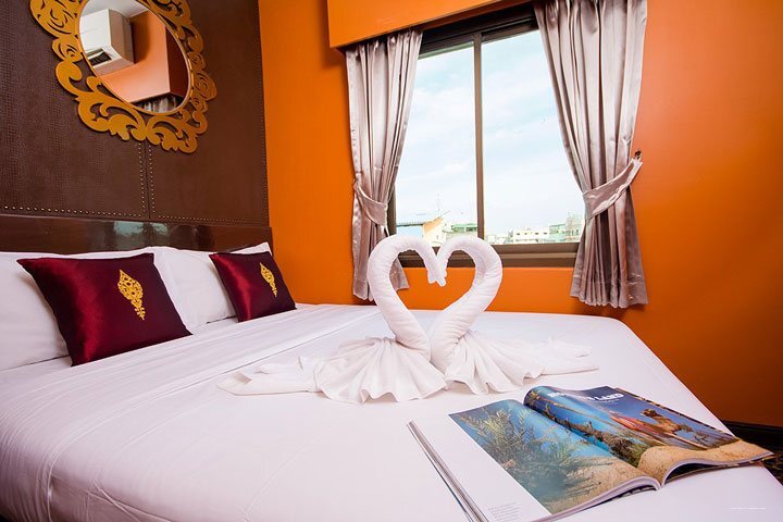 Фото Khaosan Palace Hotel