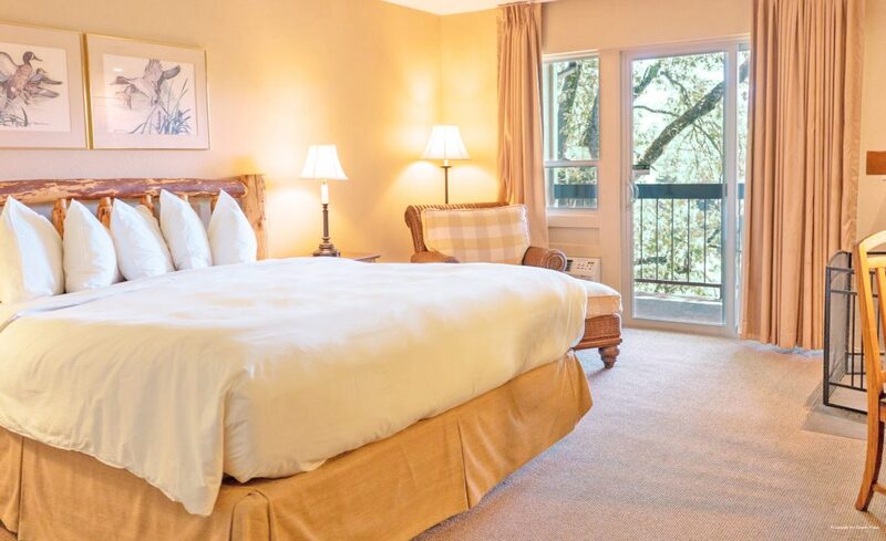 Фото Riverside Inn