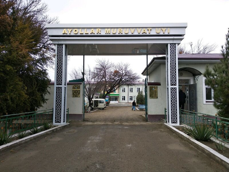 Buzilgan ayollarning uy qurilishi fotosuratlari