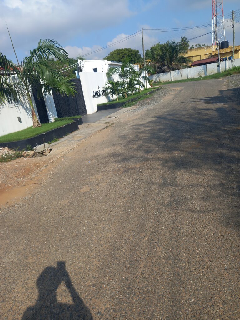 Restaurant Chez Toi, Earth, photo