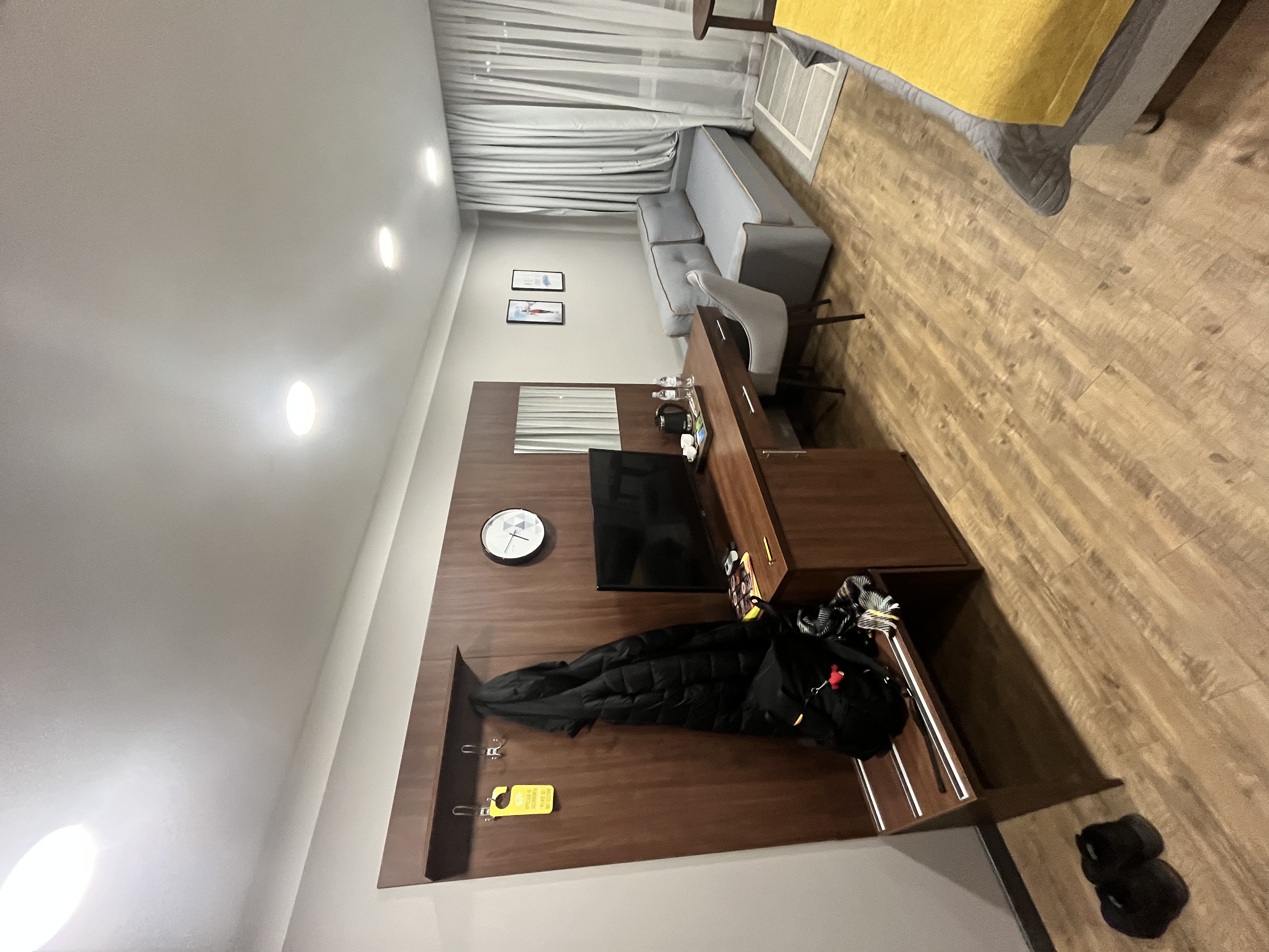 Фото Ле Мон